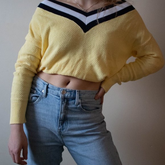 Yellow Sweater - Picture 2 of 5